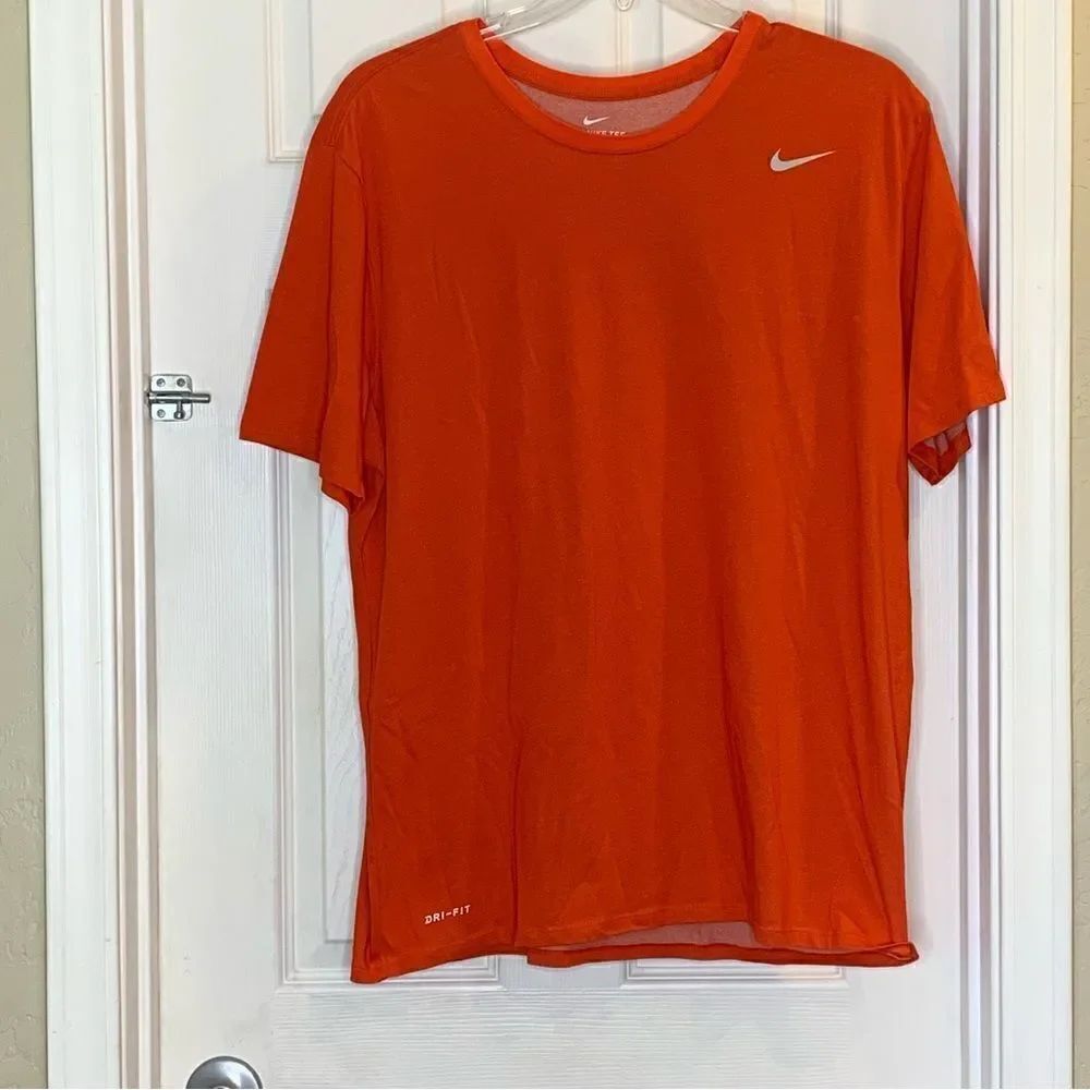 The Nike Tee Nike dri-fit tee men's orange athletic t-shirt Size XXL